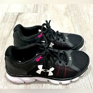 Under Armour Assert 6